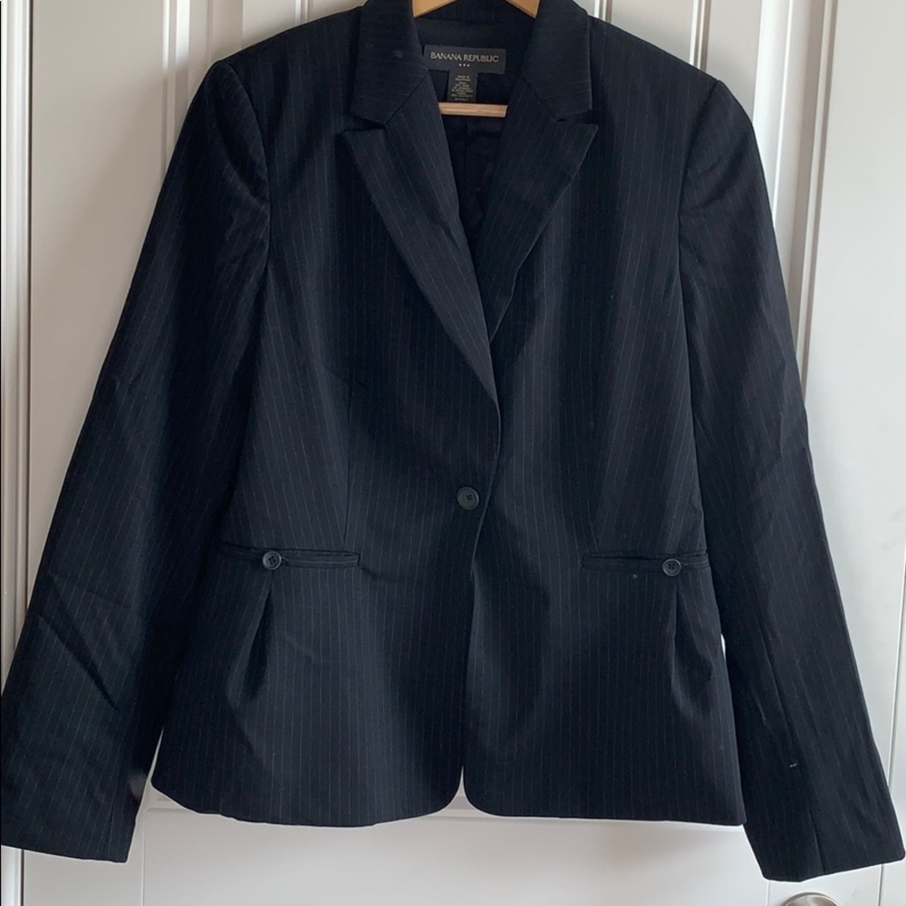 Size 12 - Banana Republic Pinstripe Blazer EUC